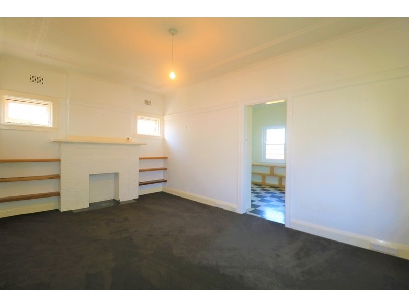 2/24 Albert Parade, Ashfield NSW 2131