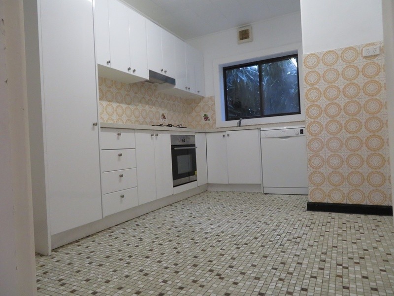 14 A’Beckett Avenue, Ashfield NSW 2131