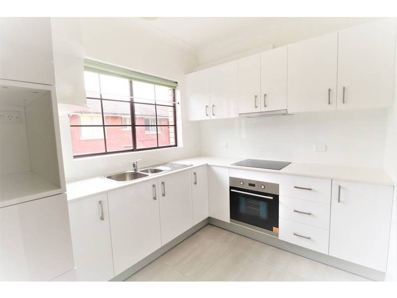 18/98 Bland Street, Ashfield NSW 2131