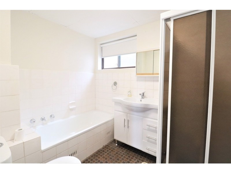 2/21-23 Anzac Parade, Kensington NSW 2033