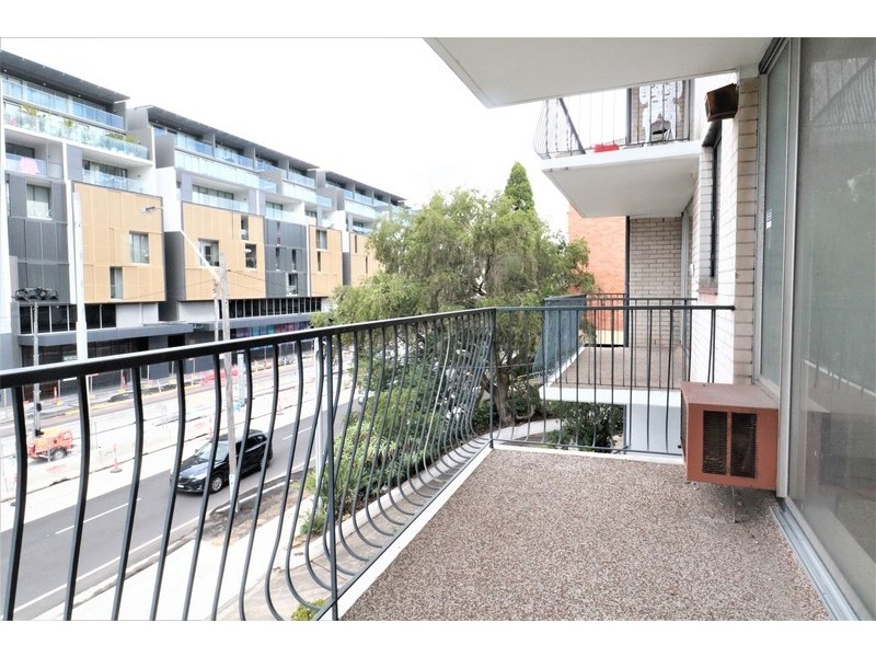 2/21-23 Anzac Parade, Kensington NSW 2033