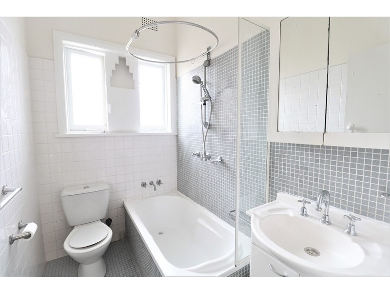 3/ 12a Short St, Carlton NSW 2218