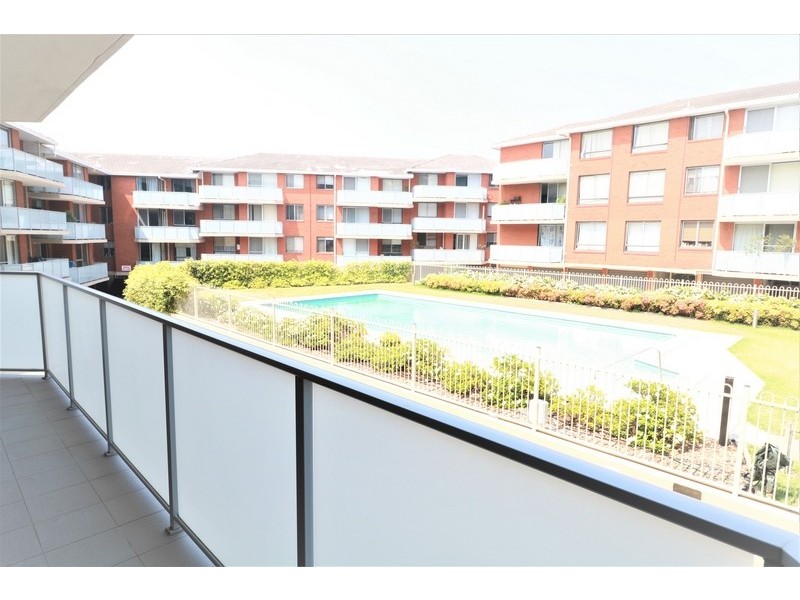 32/62 Grosvenor Crescent, Summer Hill NSW 2130