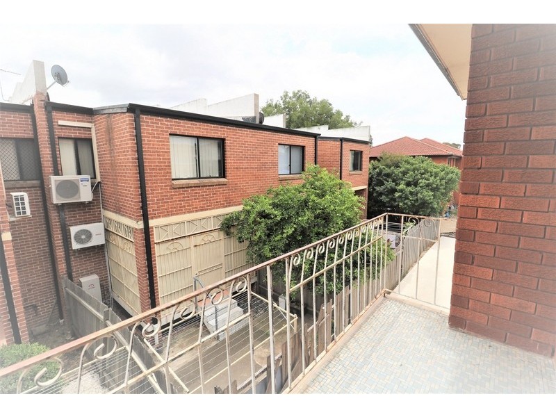 6/6 The Broadway, Punchbowl NSW 2196