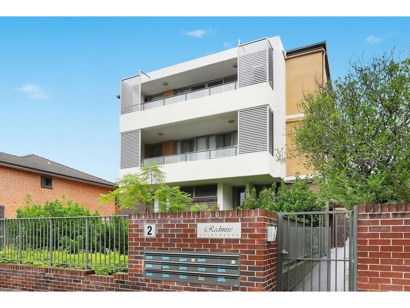 13/2 Burlington Road, Homebush NSW 2140