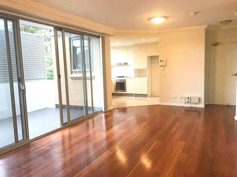 13/2 Burlington Road, Homebush NSW 2140