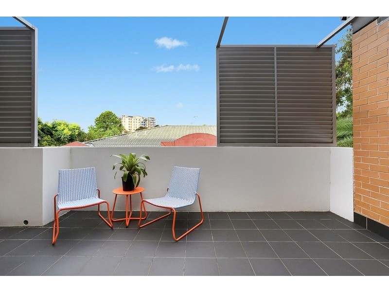 13/2 Burlington Road, Homebush NSW 2140