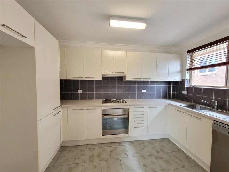 3/13 Rome Street, Canterbury NSW 2193