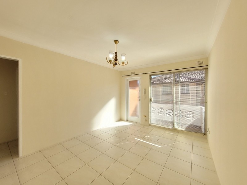 4/ 56 Frederick Street, Campsie NSW 2194