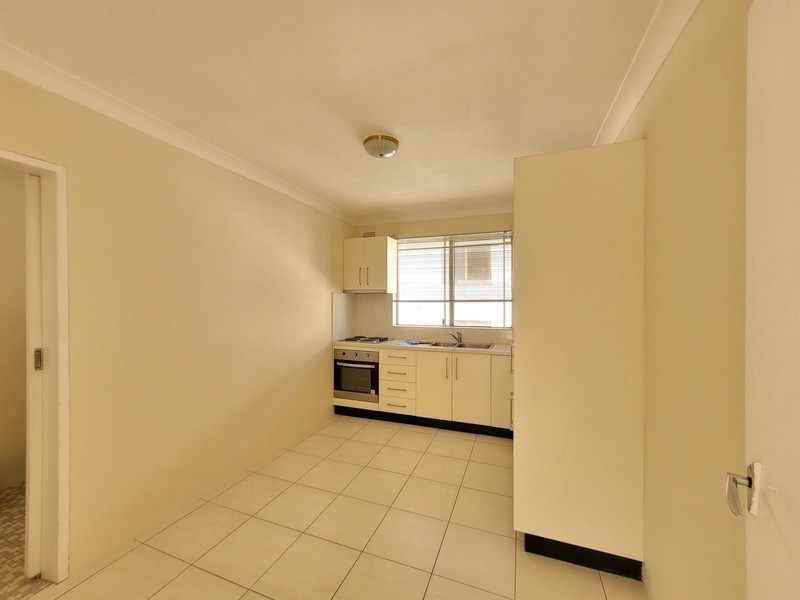 4/ 56 Frederick Street, Campsie NSW 2194