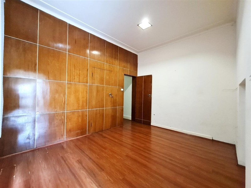 1/ 215 Liverpool Road, Ashfield NSW 2131