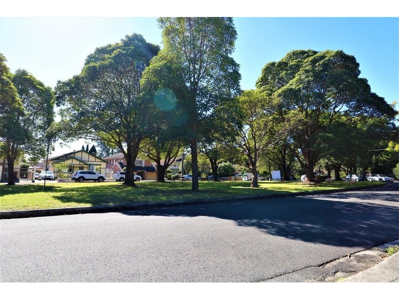 21/8 Brunswick Parade, Ashfield NSW 2131