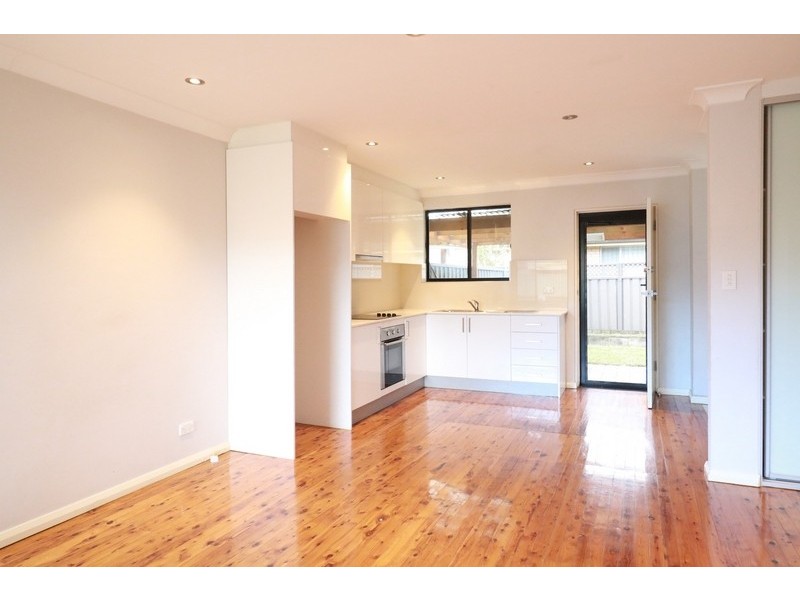 12/9a Loch Street, Campsie NSW 2194