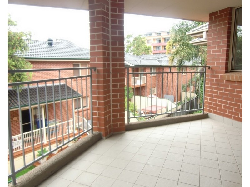 14/ 10-16 Beatrice Street, Ashfield NSW 2131