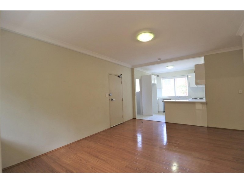 4/16 Cecil Street, Ashfield NSW 2131