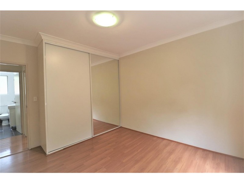 4/16 Cecil Street, Ashfield NSW 2131