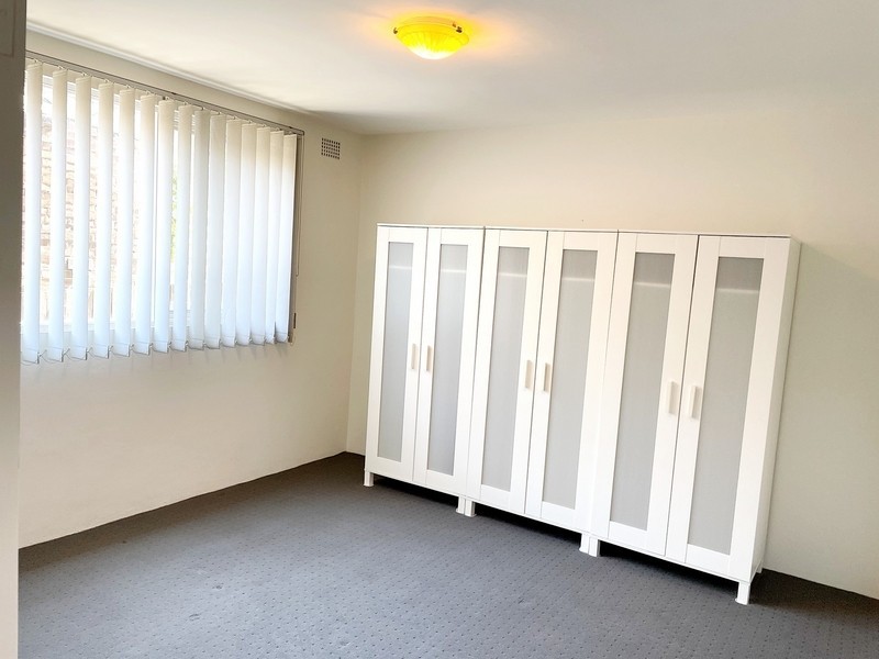 2/ 59 Grosvenor Crescent, Summer Hill NSW 2130