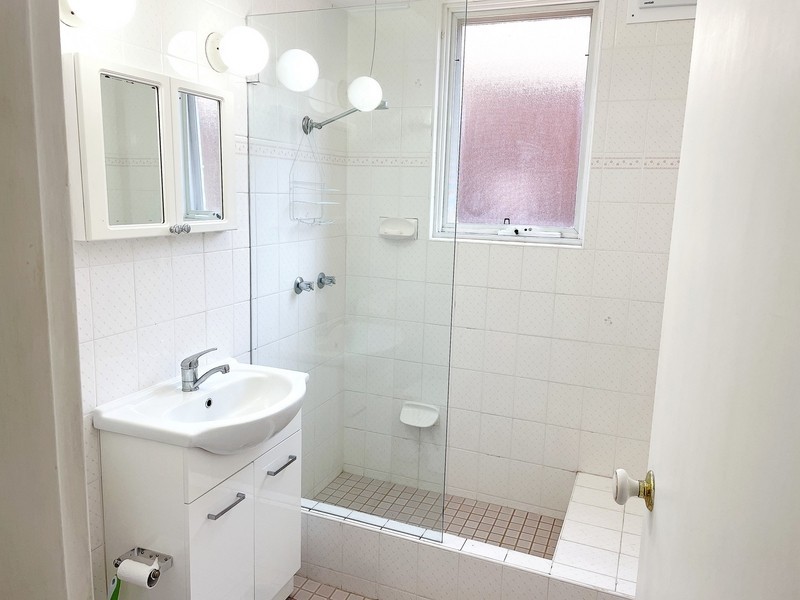 2/ 59 Grosvenor Crescent, Summer Hill NSW 2130