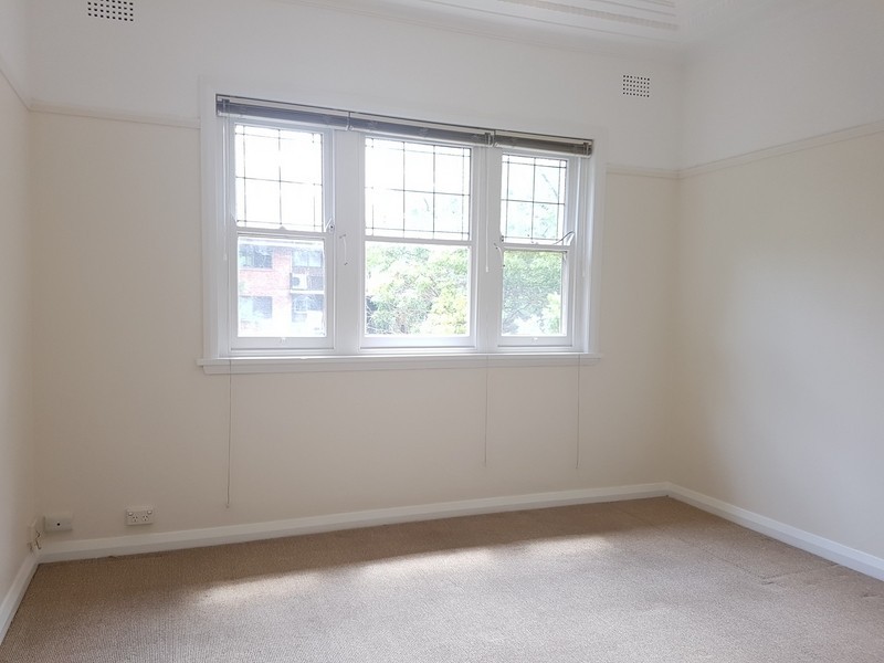 2/12A Short Street, Carlton NSW 2218