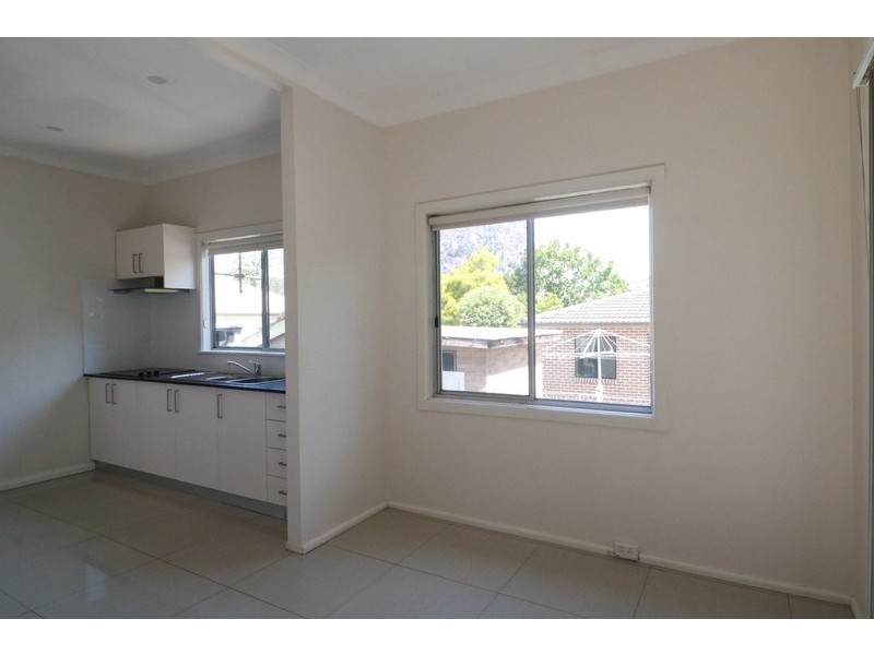 2/ 37 Morotai Avenue, Riverwood NSW 2210