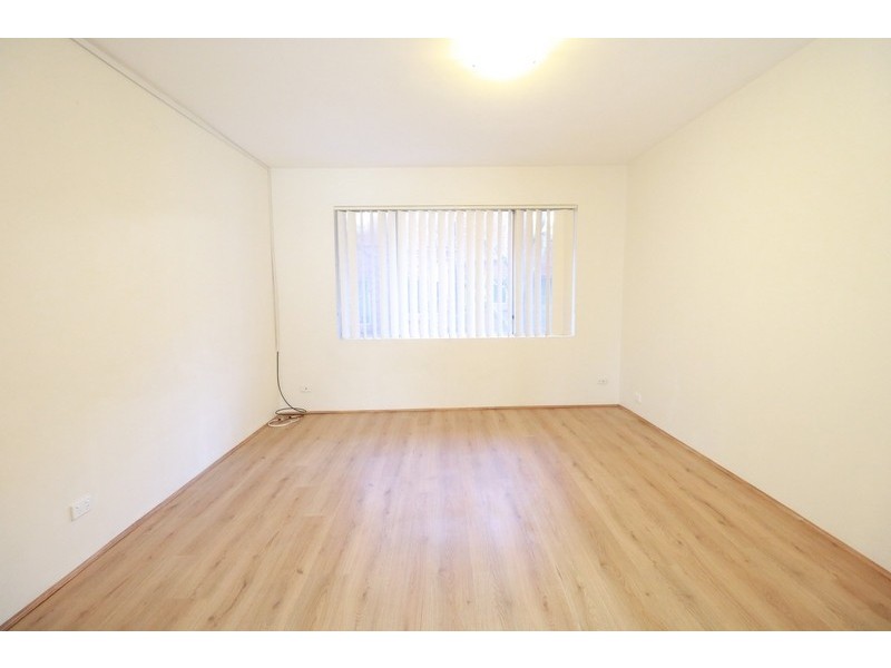 2/ 10 Curt Street, Ashfield NSW 2131