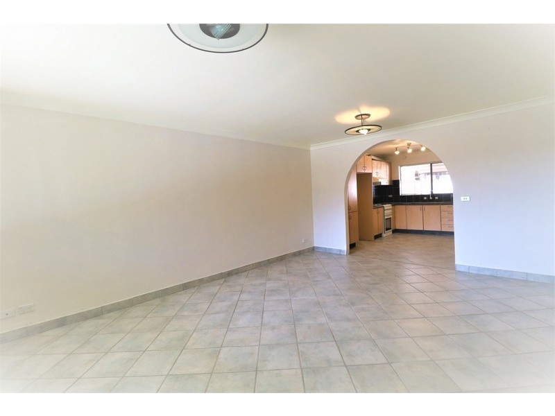 4/209-211 Hume Highway, Greenacre NSW 2190