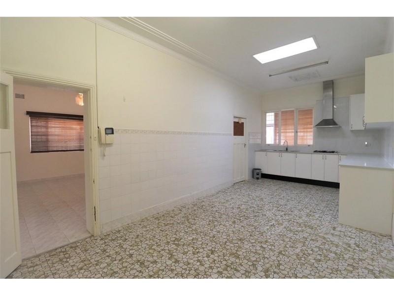 76 Park Avenue, Ashfield NSW 2131