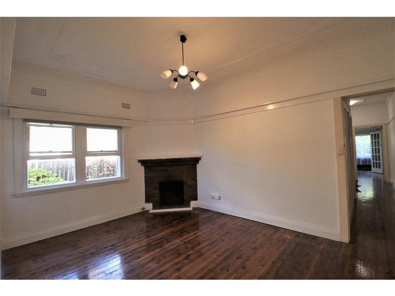 77 Palace Street, Ashfield NSW 2131