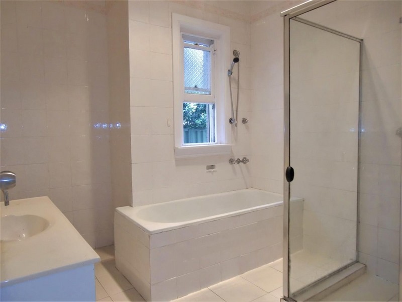 21 Hawthorne Parade, Haberfield NSW 2045