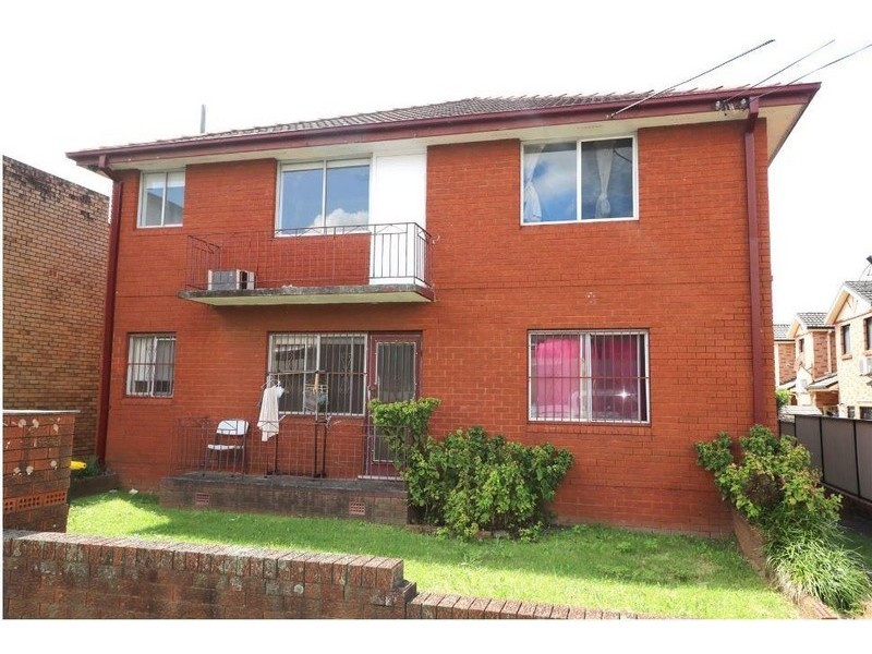 2/9 Duke Street, Campsie NSW 2194