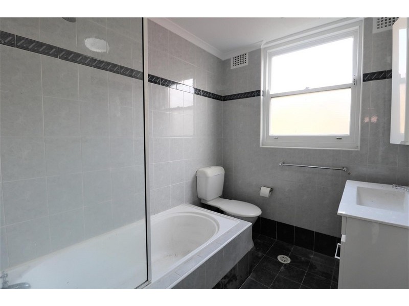 3/28 Alt Street, Ashfield NSW 2131