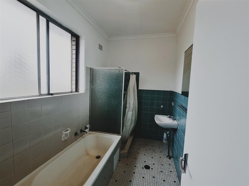 10/278 King Georges Road, Roselands NSW 2196