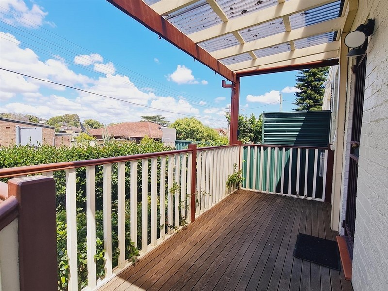 2/9 Queen Street, Ashfield NSW 2131