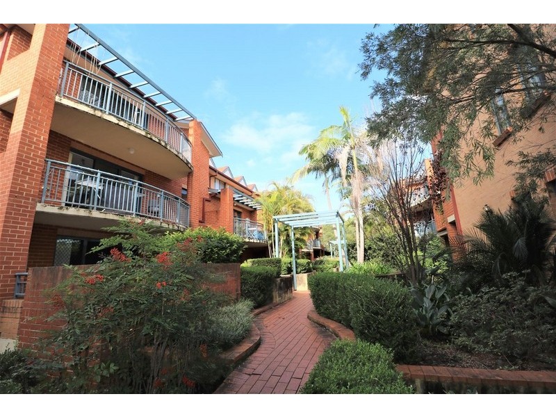 2/ 106 Elizabeth Street, Ashfield NSW 2131