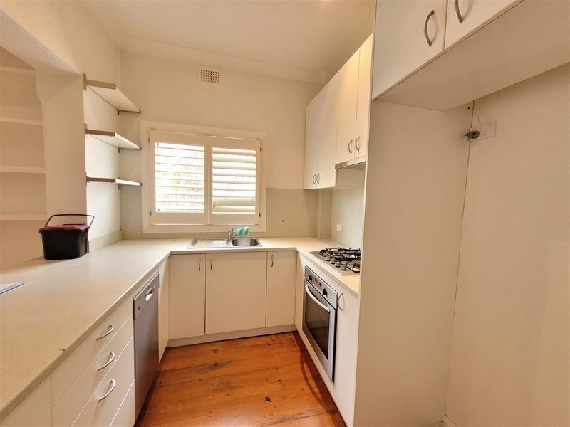 1/5 Wardell Road, Lewisham NSW 2049