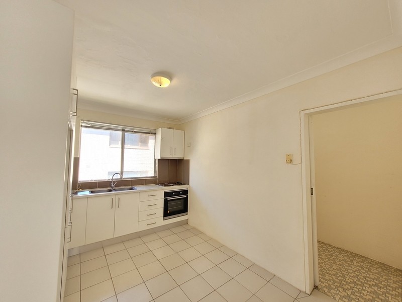 3/ 56 Frederick Street, Campsie NSW 2194