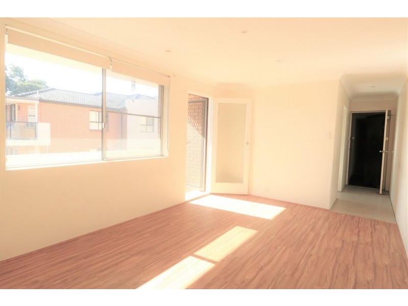 6/ 52 Sixth Avenue, Campsie NSW 2194