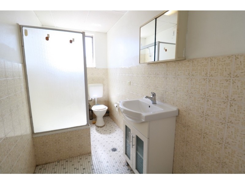 6/ 52 Sixth Avenue, Campsie NSW 2194