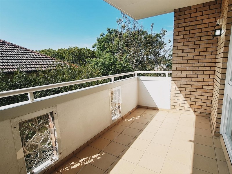 Unit 3/49 Grosvenor Crescent, Summer Hill NSW 2130