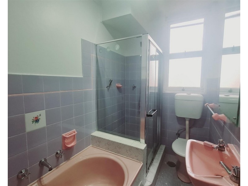 2/8 Tintern Road, Ashfield NSW 2131