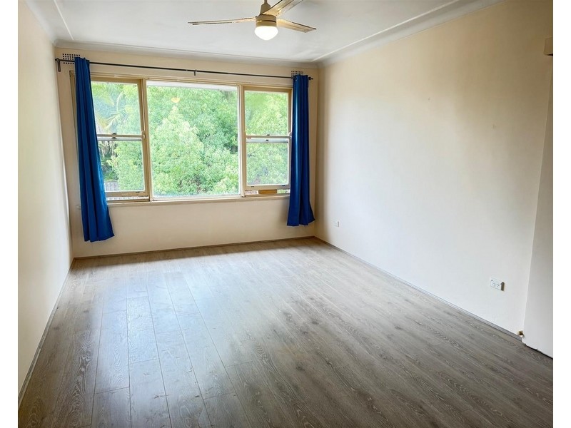 8/ 42 Robert Street, Ashfield NSW 2131