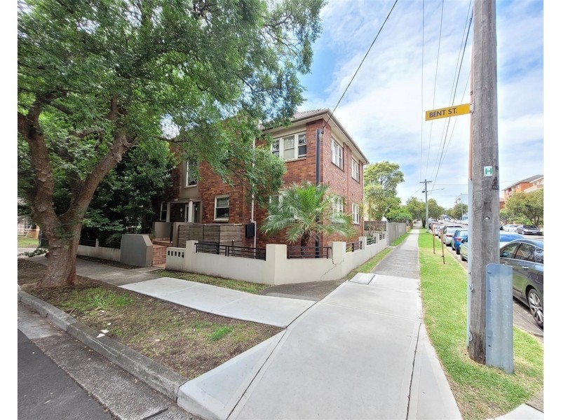 3/12A Short Street, Carlton NSW 2218