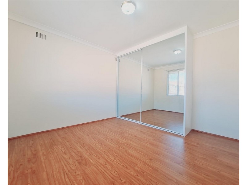 4/ 56 Frederick Street, Campsie NSW 2194
