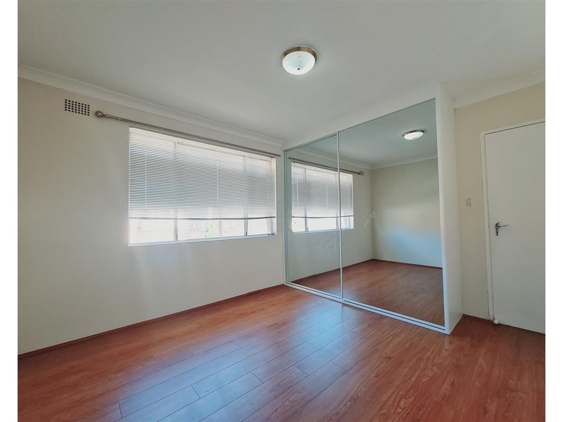 4/ 56 Frederick Street, Campsie NSW 2194