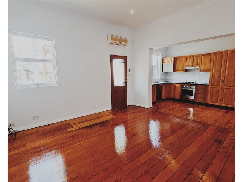 2/9 Queen Street, Ashfield NSW 2131