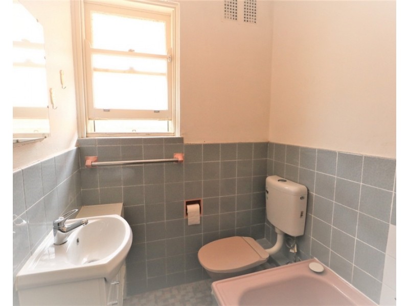 6/42 Robert Street, Ashfield NSW 2131