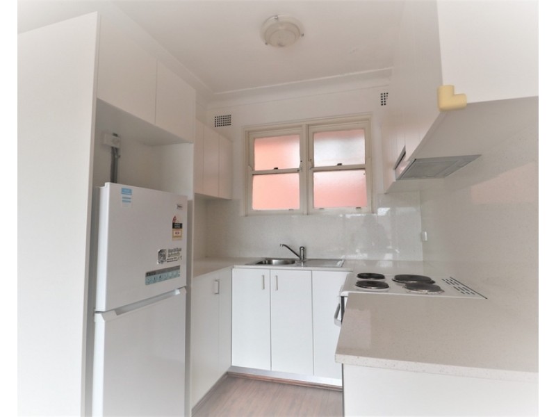 6/42 Robert Street, Ashfield NSW 2131