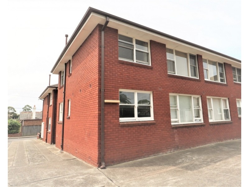 6/42 Robert Street, Ashfield NSW 2131