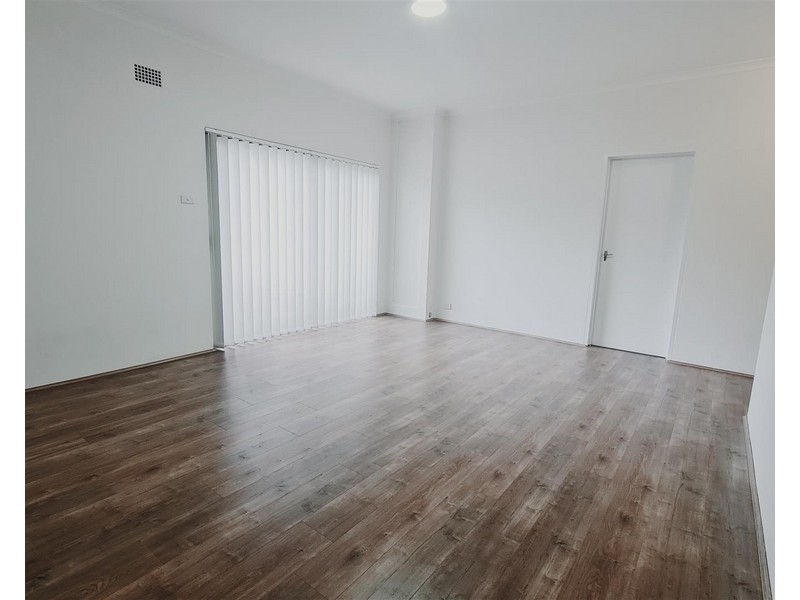 10/278 King Georges Road, Roselands NSW 2196