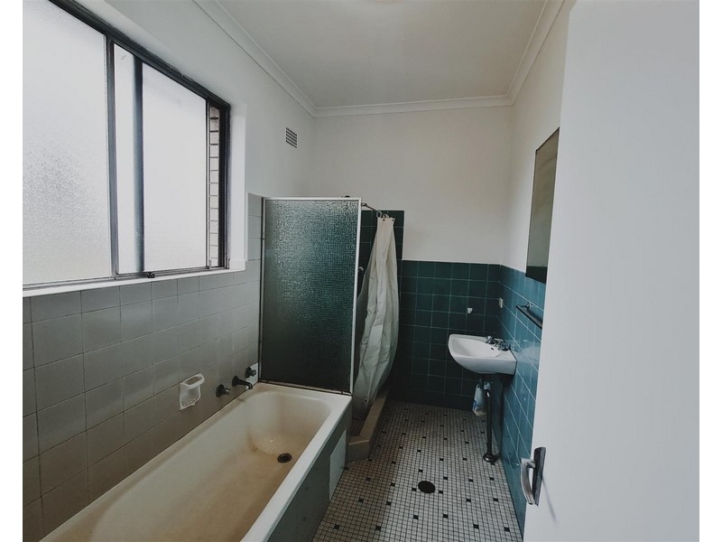 10/278 King Georges Road, Roselands NSW 2196